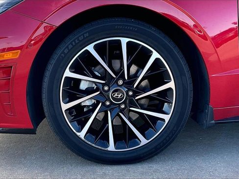 Used 2021 Hyundai Sonata Limited w/ Cargo Package image 9