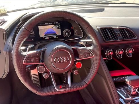 Used 2023 Audi R8 V10 performance w/ Premium Package image 9