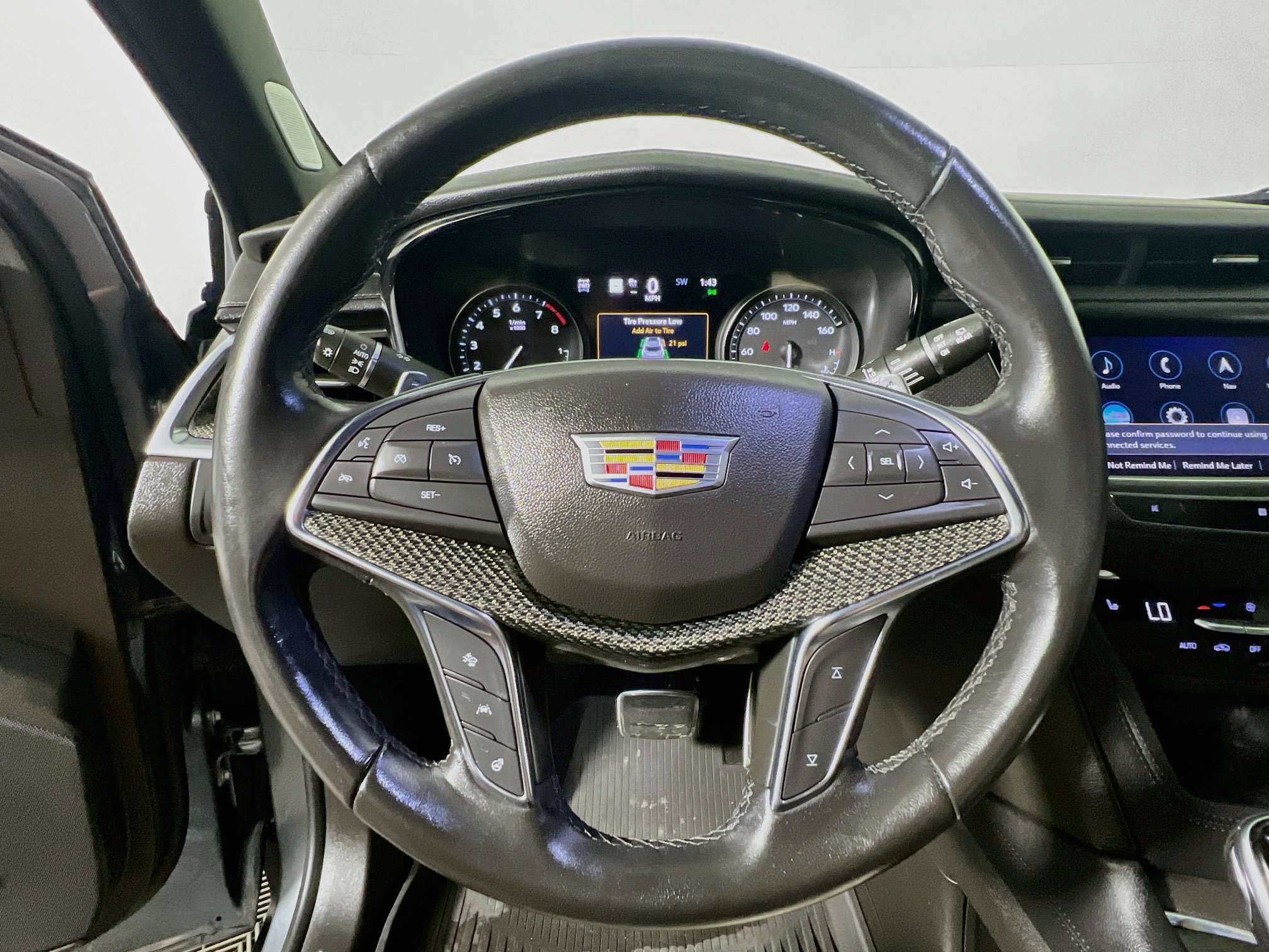 Used 2021 Cadillac XT5 Sportv AWD/4WD image 17