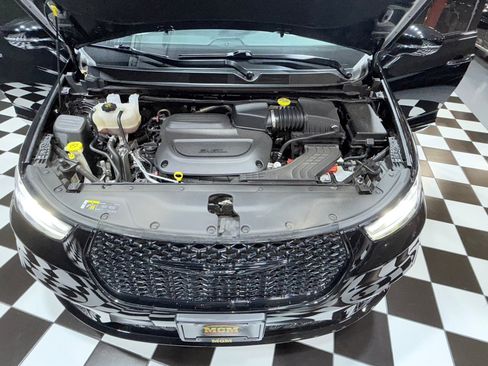 Used 2021 Chrysler Pacifica Pinnacle AWD/4WD image 5