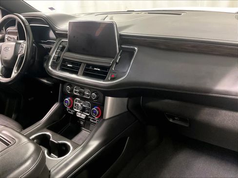 Used 2023 Chevrolet Tahoe Z71 w/ Luxury Package image 14