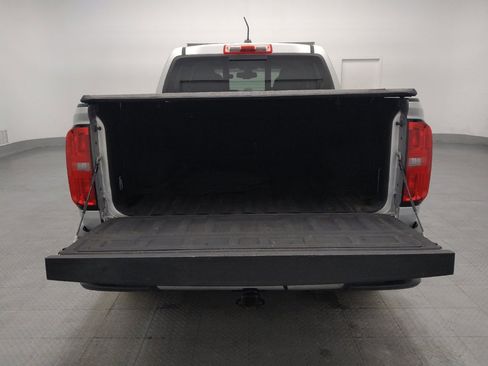 Used 2017 Chevrolet Colorado LT w/ Luxury Package, Chrome RWD image 29
