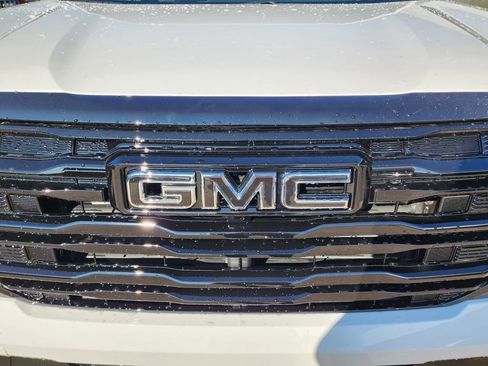 New 2026 GMC Terrain Elevation w/ Black Edition image 10