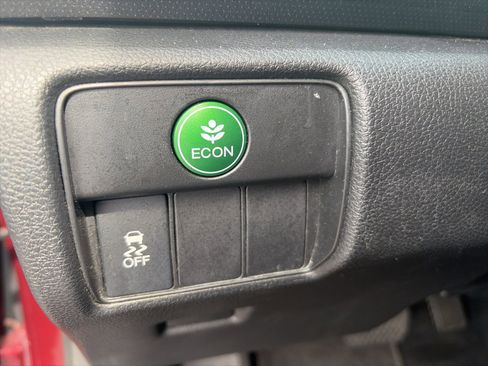 Used 2013 Honda Accord Sport image 16