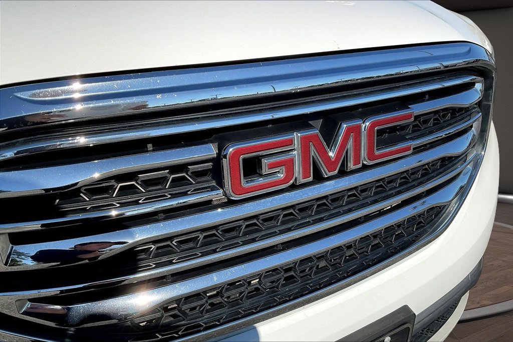 Used 2017 GMC Acadia SLT FWD image 37