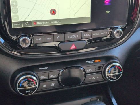 Certified 2025 Kia Soul S FWD image 25