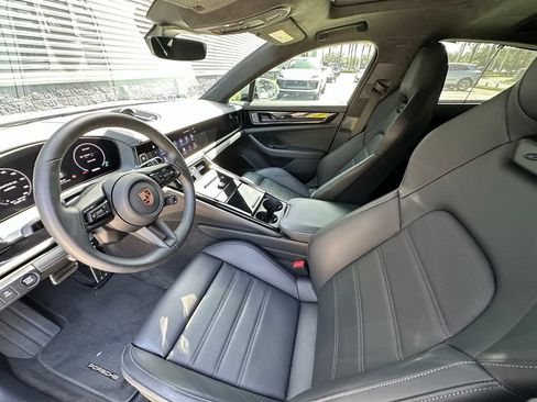 Certified 2026 Porsche Panamera GTS AWD/4WD image 4