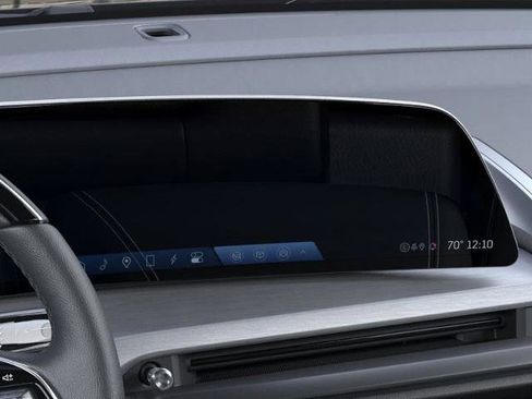 New 2026 Cadillac Vistiq Sport w/ LPO, Floor Liner Package AWD/4WD image 20