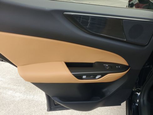 Used 2023 Lexus NX 250 FWD image 18