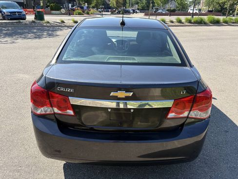 Used 2016 Chevrolet Cruze LT FWD image 10