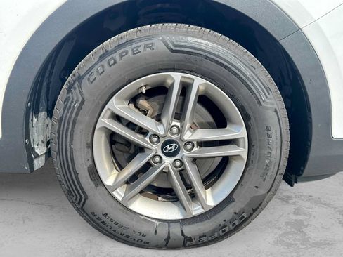Used 2017 Hyundai Santa Fe Sport AWD/4WD image 12