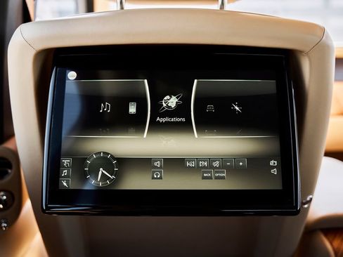 Used 2020 Rolls-Royce Cullinan AWD/4WD image 47