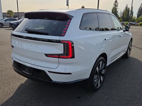 New 2025 Volvo EX90 Plus w/ Protection Package Premier image 2