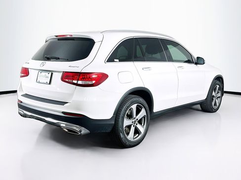 Used 2019 Mercedes-Benz GLC 300 4MATIC image 9