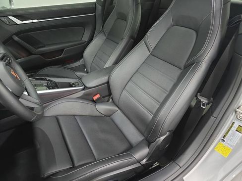Certified 2025 Porsche 911 Carrera 4 GTS AWD/4WD image 5