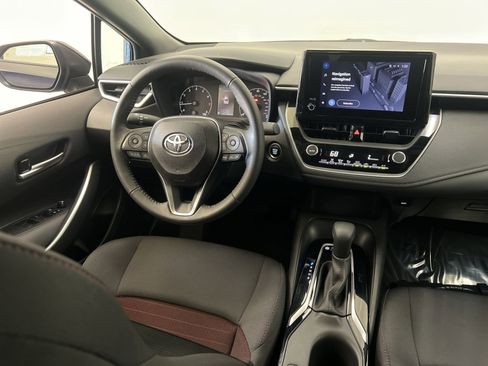 Used 2024 Toyota Corolla SE image 30