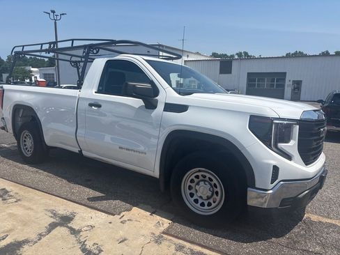 Used 2022 GMC Sierra 1500 Pro w/ Pro Value Package image 17