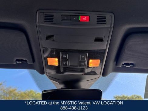 Used 2025 Volkswagen Jetta Sport FWD image 18