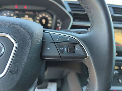 Used 2023 Audi Q3 2.0T Premium Plus image 37