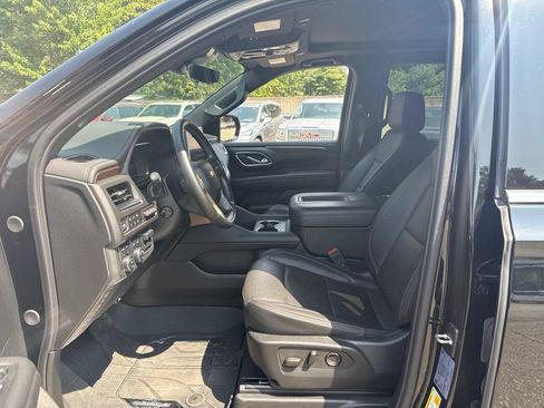 Certified 2024 Chevrolet Tahoe High Country AWD/4WD image 11