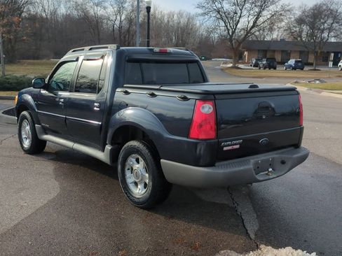 Used 2001 Ford Explorer Sport Trac 4x4 image 6