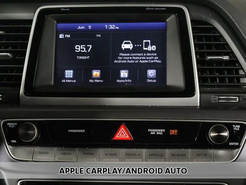 Used 2019 Hyundai Sonata Sport w/ Tech Package 03 FWD image 8