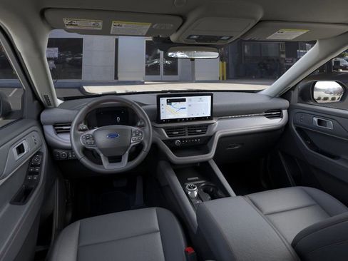 New 2025 Ford Explorer Active w/ Active Comfort Package image 10