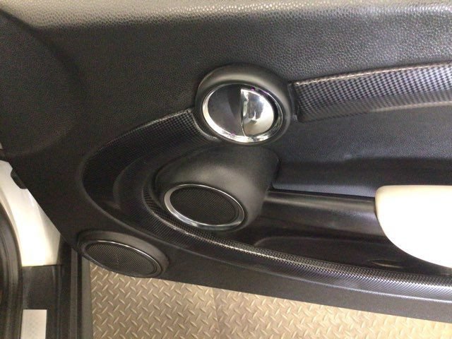 Used 2013 MINI Cooper S w/ Technology Pkg 1 FWD image 9