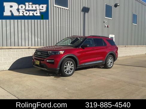 Used 2021 Ford Explorer XLT w/ Equipment Group 202A image 1