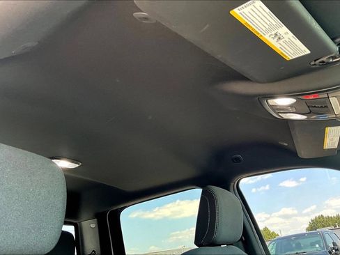 Used 2022 RAM 2500 Tradesman AWD/4WD image 17