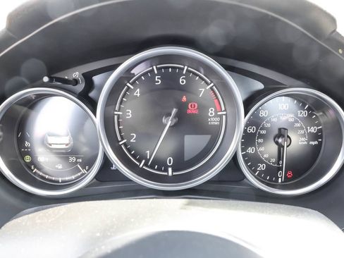 New 2026 MAZDA MX-5 Miata Club w/ Interior Package RWD image 28