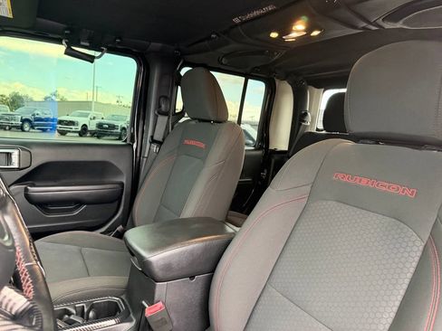 Used 2020 Jeep Gladiator Rubicon AWD/4WD image 22