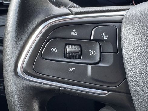 Used 2025 Buick Encore GX Sport Touring image 37