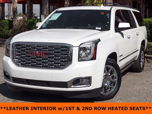 Used 2019 GMC Yukon XL Denali w/ Open Road Package AWD/4WD image 4