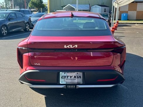 New 2025 Kia K4 FWD image 4