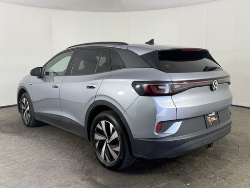 Used 2023 Volkswagen ID.4 Pro AWD/4WD image 5