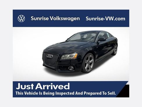 Used 2010 Audi A5 2.0T Prestige AWD/4WD image 1
