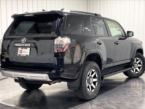 Certified 2024 Toyota 4Runner TRD Off-Road Premium AWD/4WD image 14