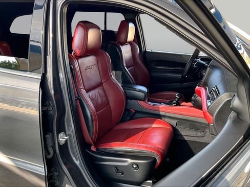 Used 2023 Dodge Durango SRT AWD/4WD image 9