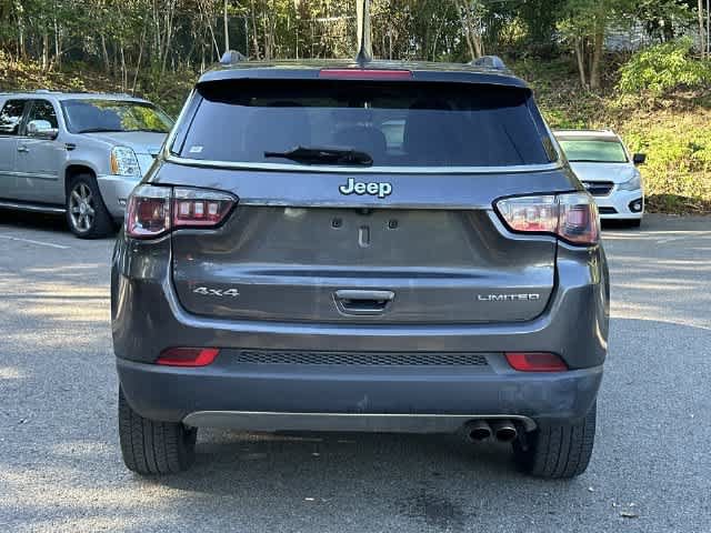 Used 2018 Jeep Compass Limited AWD/4WD image 4