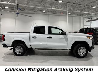 Used 2023 Chevrolet Colorado W/T video 2