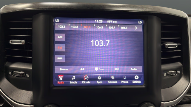 Used 2019 RAM 1500 Big Horn AWD/4WD image 13