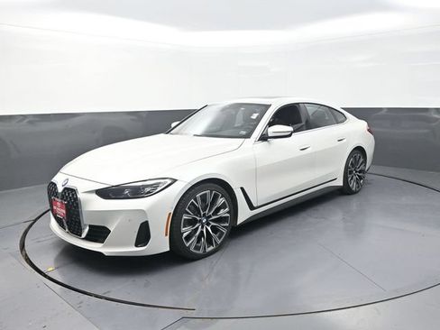 Used 2023 BMW 430i Gran Coupe xDrive w/ M Sport Package AWD/4WD image 3