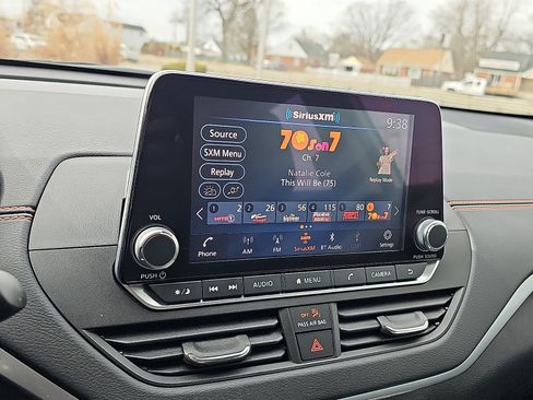 Certified 2022 Nissan Altima 2.5 SR image 17