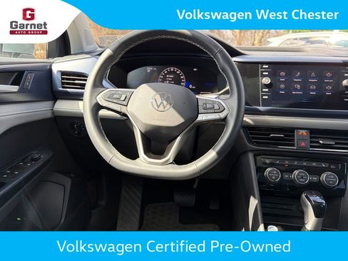 Certified 2024 Volkswagen Taos SE AWD/4WD image 14