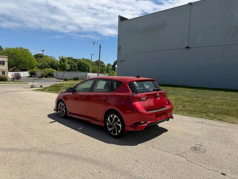 Used 2016 Scion iM FWD image 5
