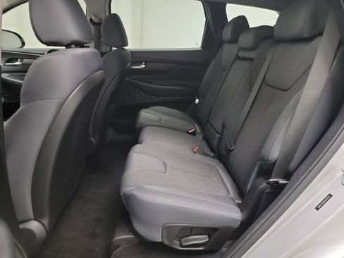 Used 2019 Hyundai Santa Fe SEL image 27