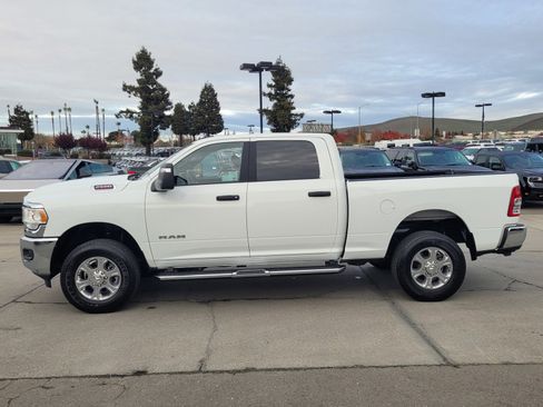 Used 2024 RAM 2500 Big Horn w/ Bed Utility Group image 7