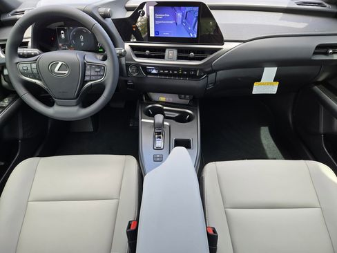 New 2026 Lexus UX 300h FWD image 17