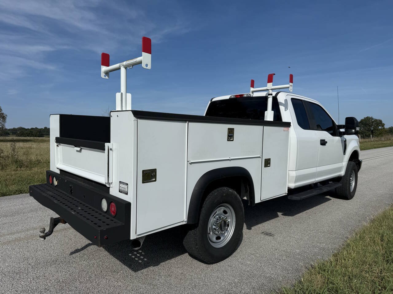 Used 2018 Ford F250 XL w/ Power Equipment Group AWD/4WD image 6